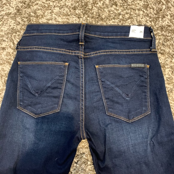 Hudson Nico Midrise Super Skinny - Picture 3 of 7